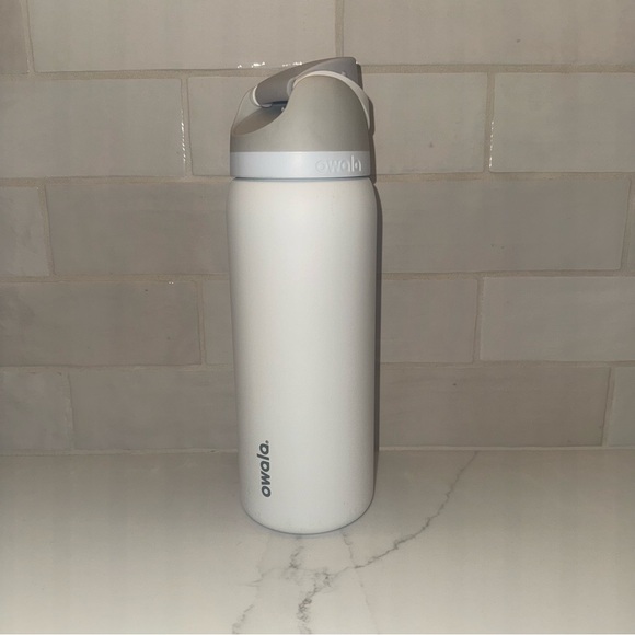 Owala White and Gray Water Bottle - Picture 1 of 5